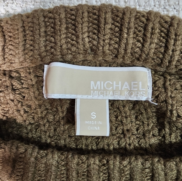 Michael Kors Women's Tan Brown Sweater with Knit Buckle Scarf. Convertable Sz Sm - Picture 9 of 14